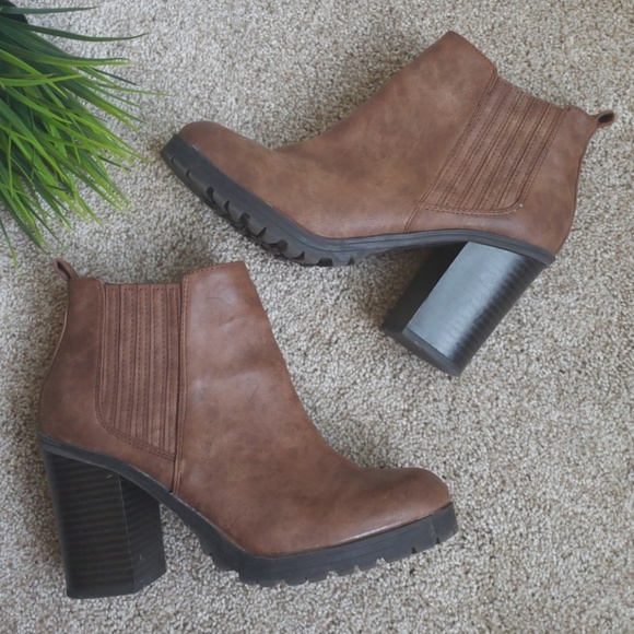 Sam & Libby Shoes - 🔥Sam & Libby Chelsea Chunky Boots-Deanna🔥